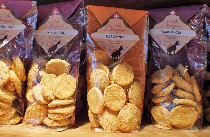 Salés du montagnard, jambon, beaufort, produits de Savoie.