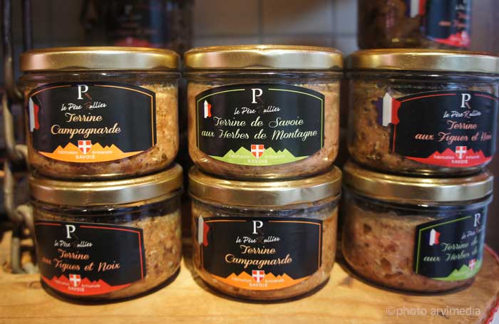 Terrine de Savoie : campagnarde, aux herbes de Savoie, aux figues et noix...